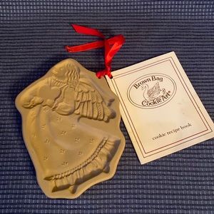 Retired 1987 Brown Bag Cookie Art by Hill Design, Inc. NWOT Angel Clay Mold